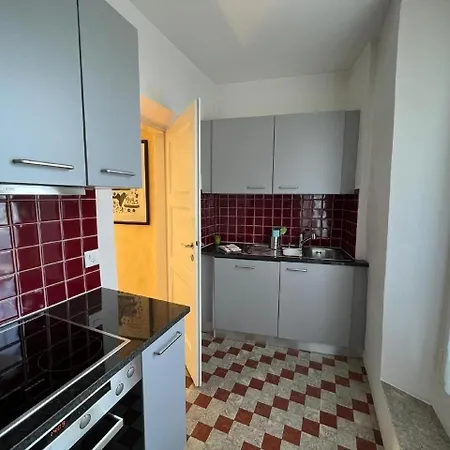Nostrana 1 Apartment